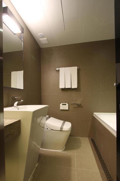 บูทิกเต็ล เค โออิโดะ Hotel ซีฮึง ภายนอก รูปภาพ
