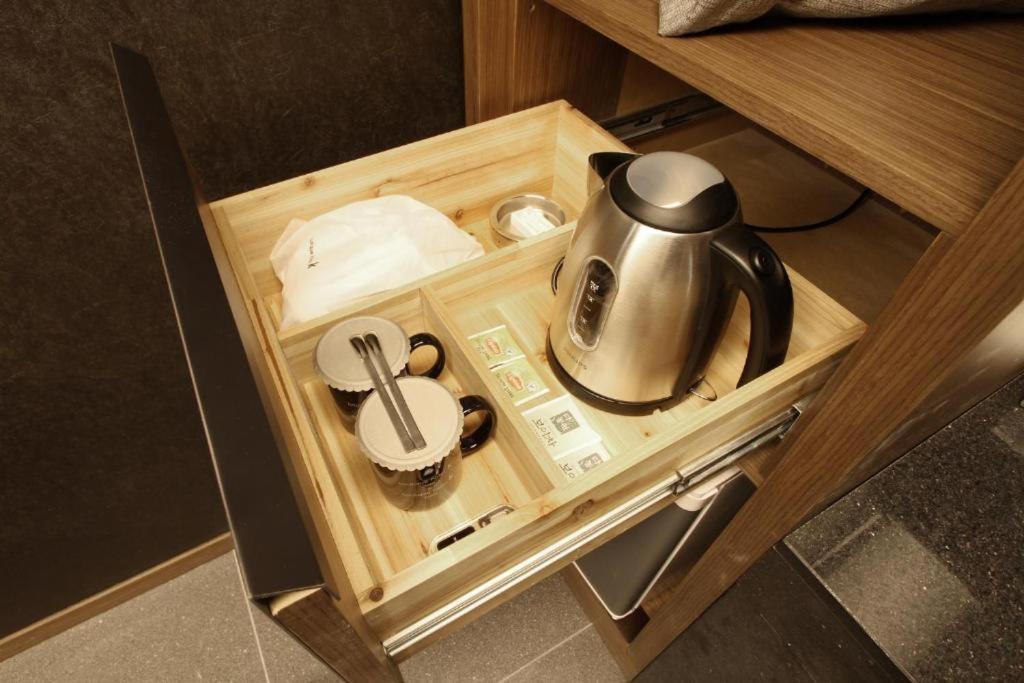 บูทิกเต็ล เค โออิโดะ Hotel ซีฮึง ภายนอก รูปภาพ