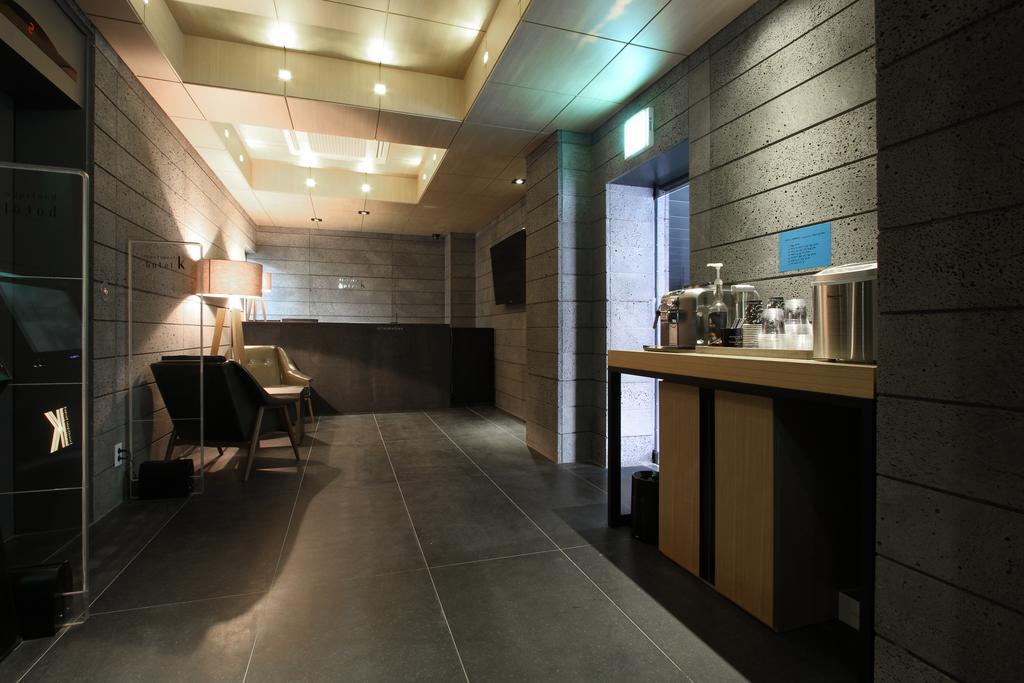 บูทิกเต็ล เค โออิโดะ Hotel ซีฮึง ภายนอก รูปภาพ